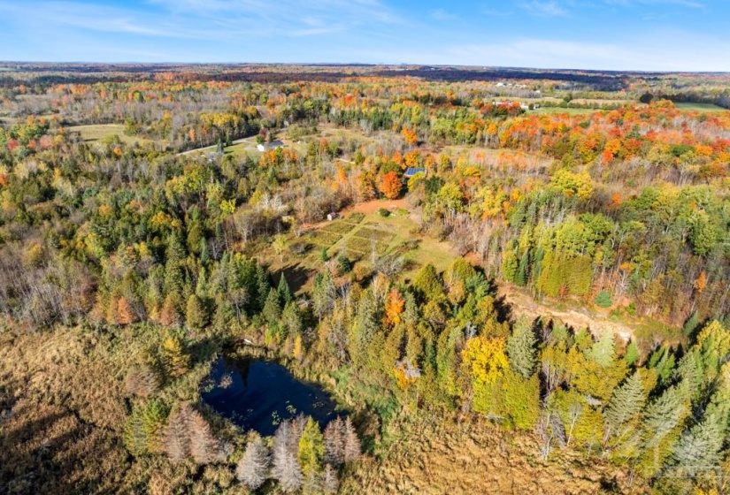 Peaceful, private 144 acres, 10 mins from Carleton Place