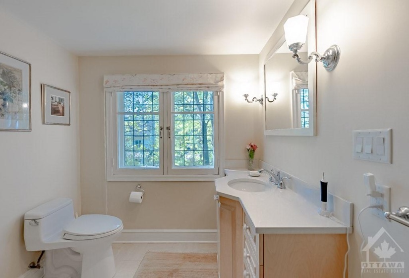 Primary bedroom 3-piece ensuite with glass shower.