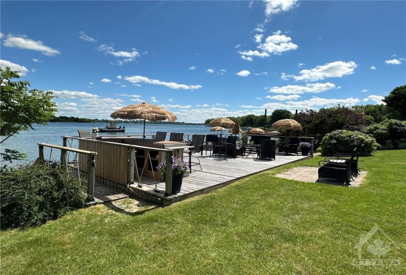 Deck overlooking the sandy, gradual beach