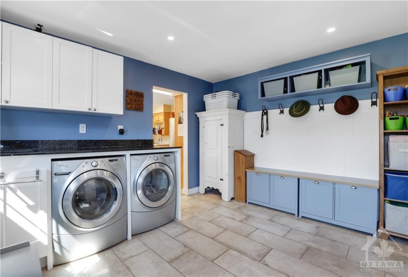 Large Laundry/Mudroom