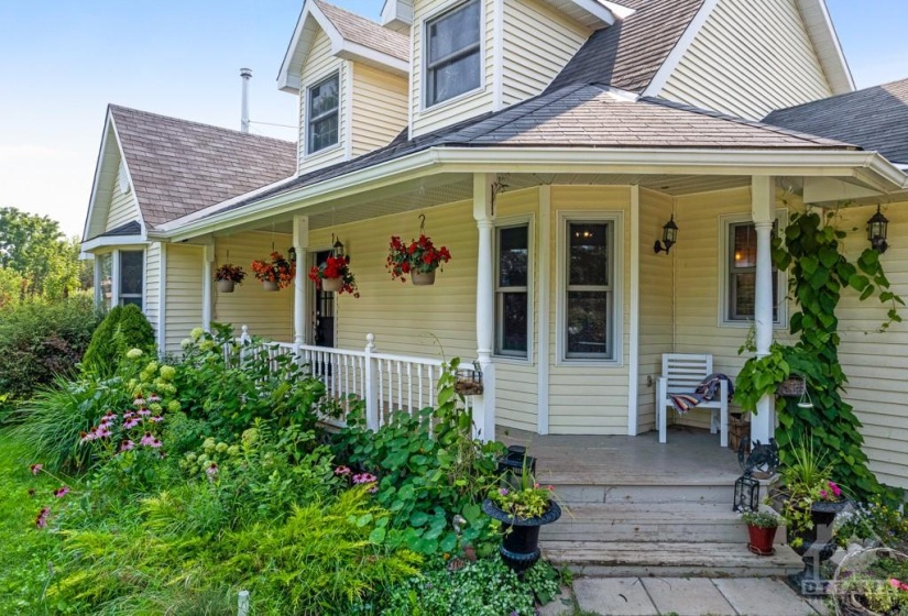 Charming front verandah welcomes you home