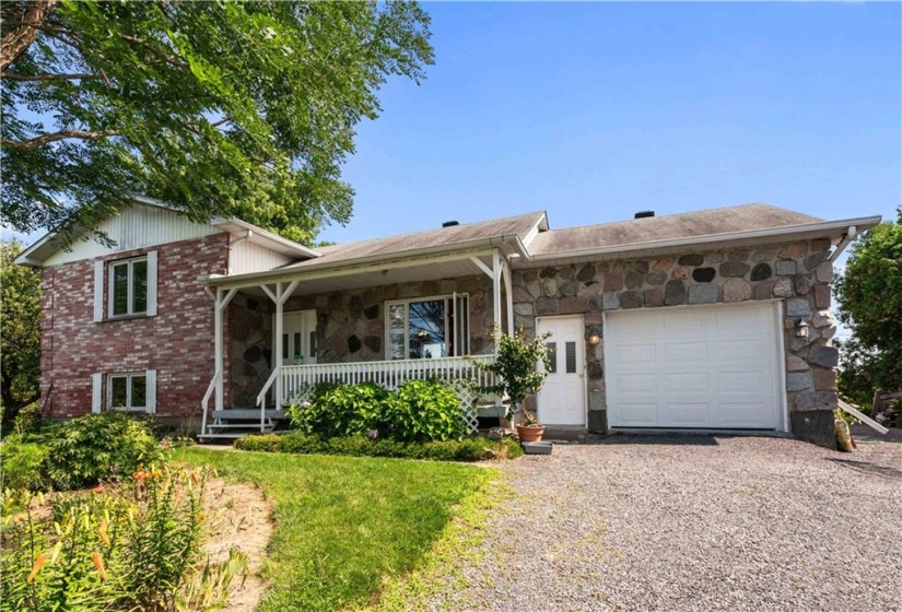 Exterior front. Not shown in photo is the tempo to the right/west of the driveway