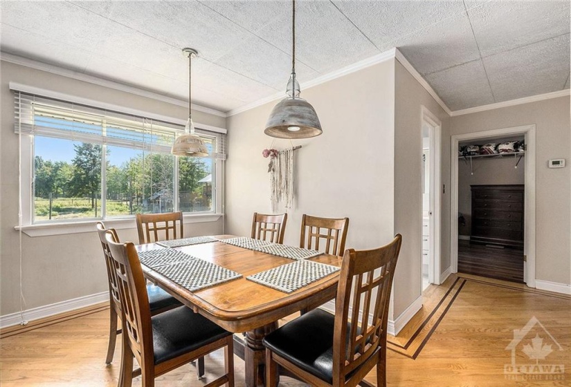 Diningroom - 10090 French Settlement Rd