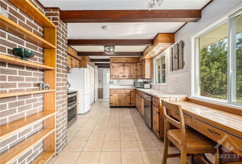 Kitchen - 10090 French Settlement Rd