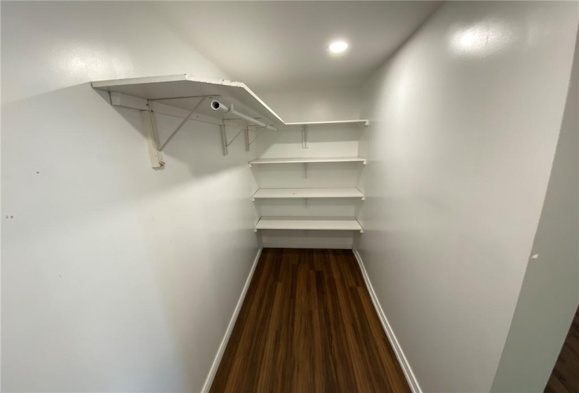 Walk-in Closet