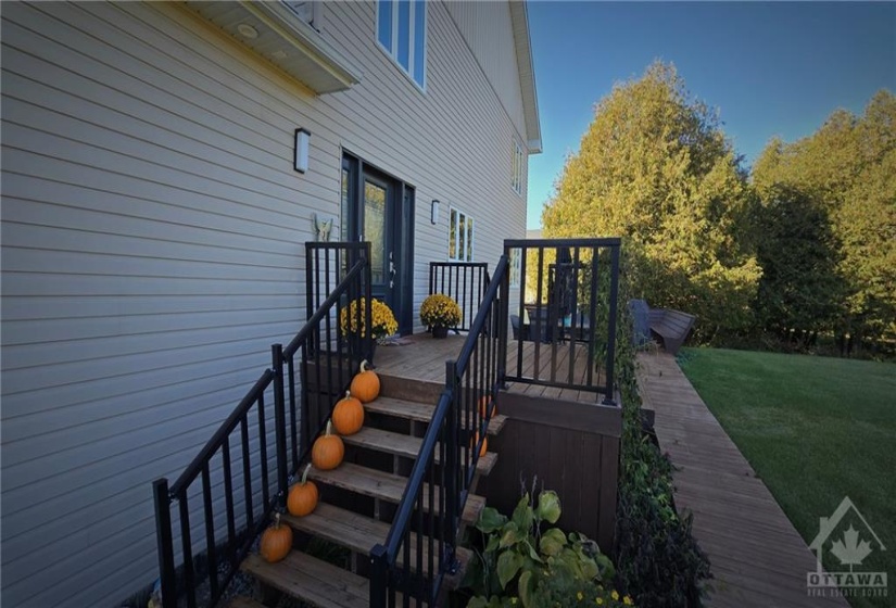 Front entrance to common foyer leads to the primary residence and the main level in-law suite