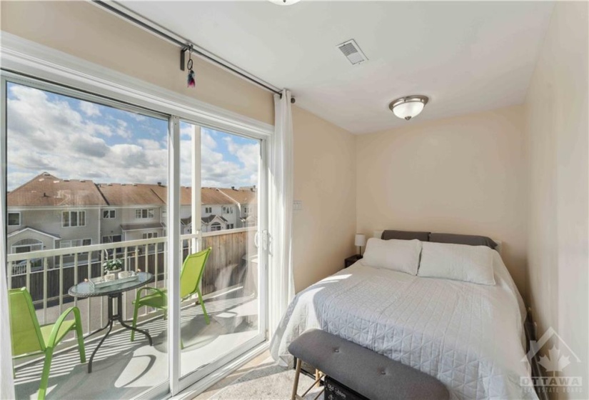 The Eat in area/ office has pocket doors for privacy. Being used by the owners as a bedroom