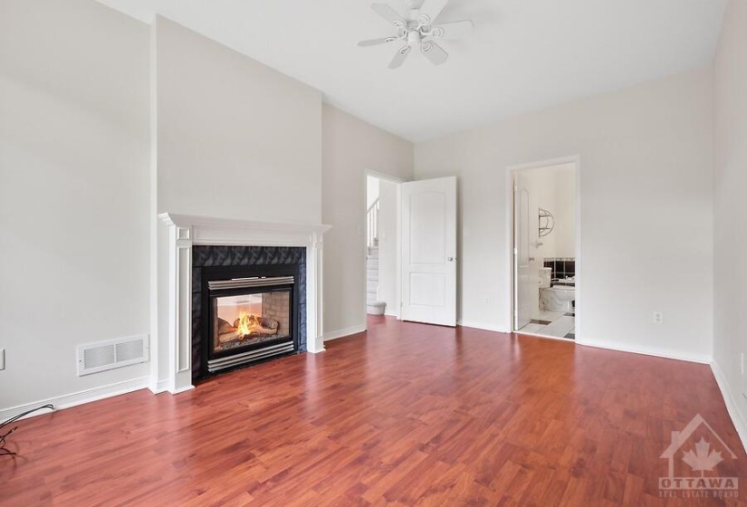 Master bedroom with ensuite and walk in closet