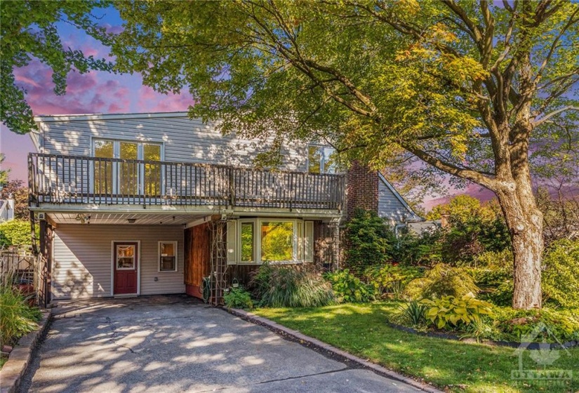 Carport and Mudroom entrance on Dunvegan