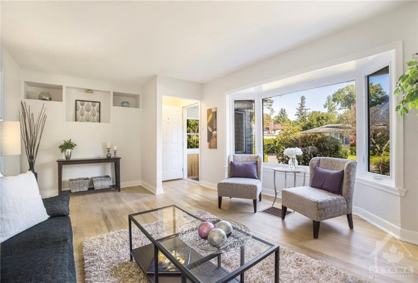 Living room toward the front entrance