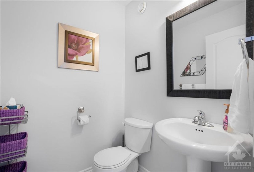 Main level 2-pc powder room