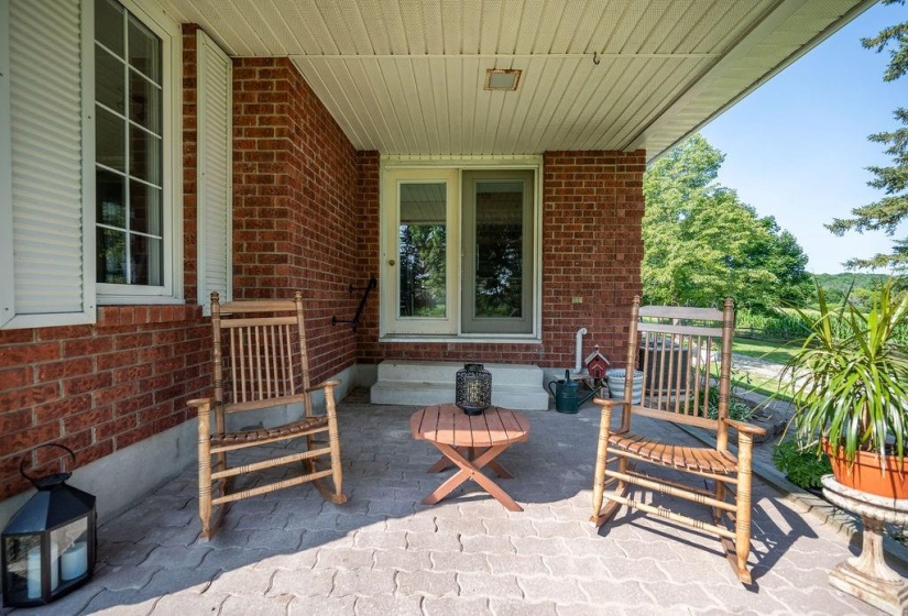 Covered rear patio