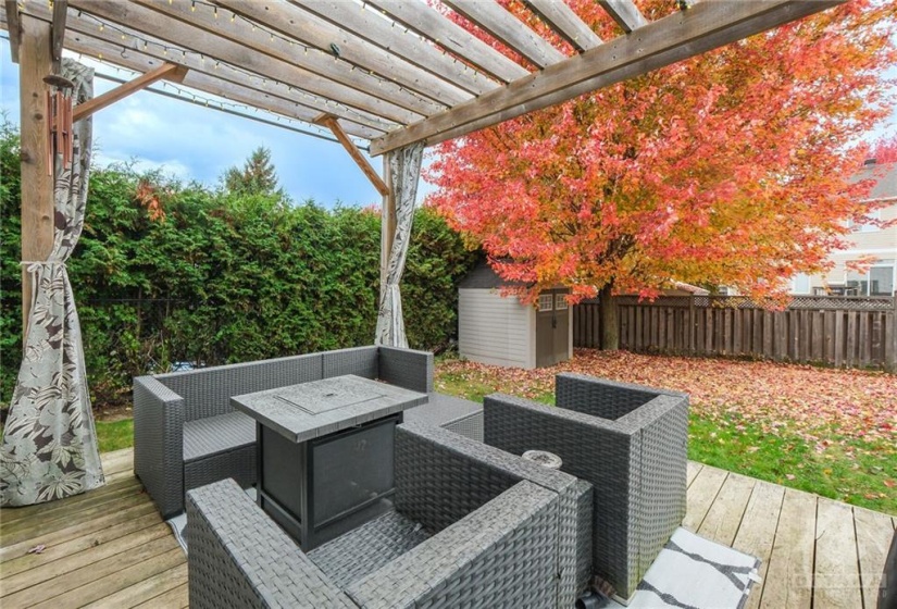 Fabulous Deck with Pergola