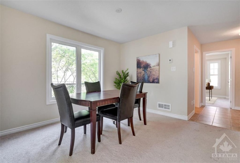 Virtually Staged-Dining Room